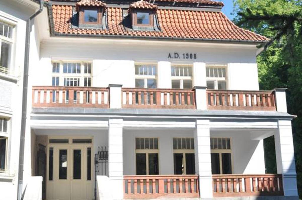 Vila Olga Jevany Εξωτερικό φωτογραφία