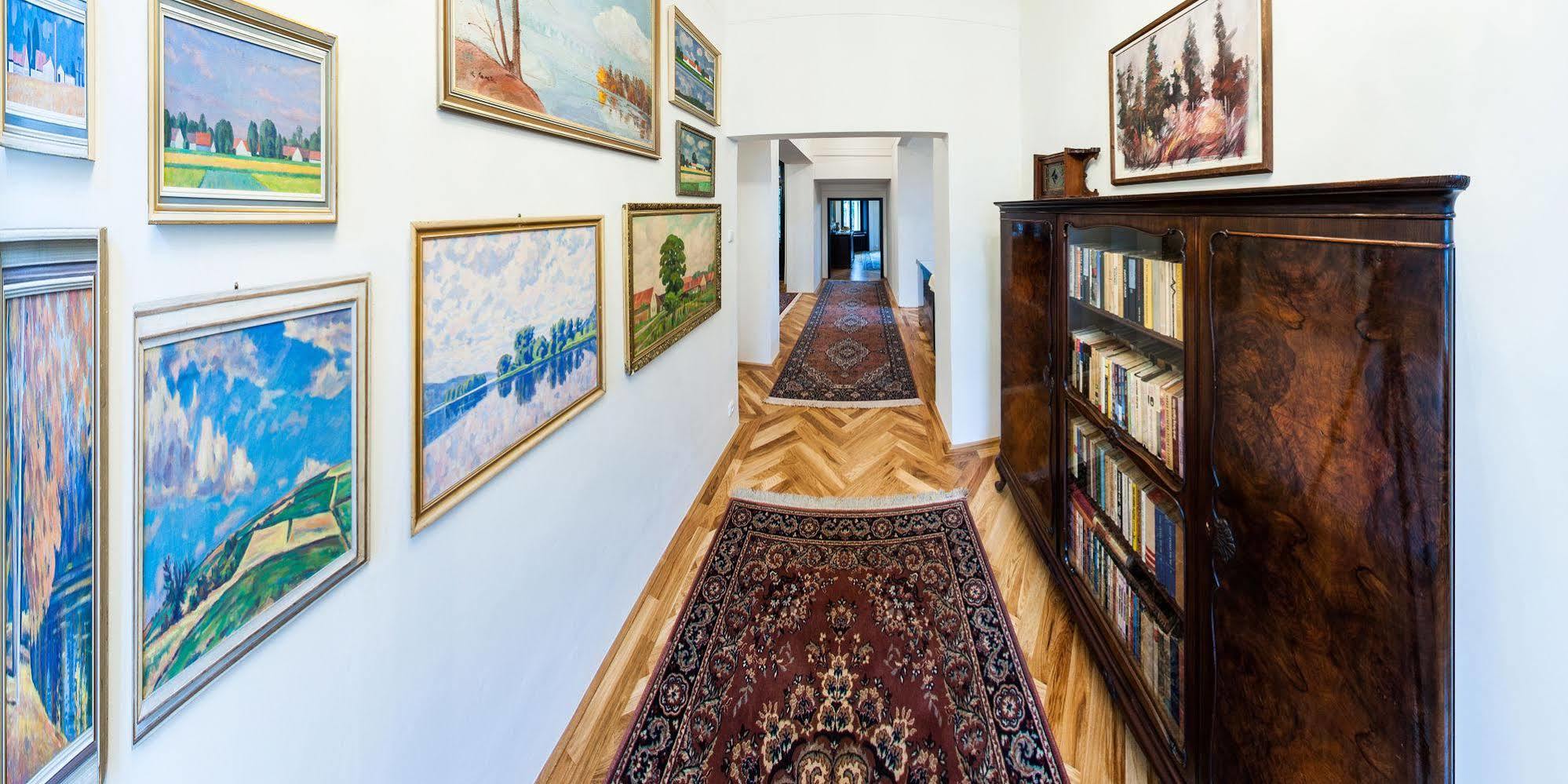 Vila Olga Jevany Εξωτερικό φωτογραφία